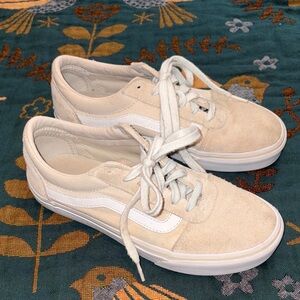 Vans Women's Beige Suede/Canvas Old Skool Shoe. Size 7